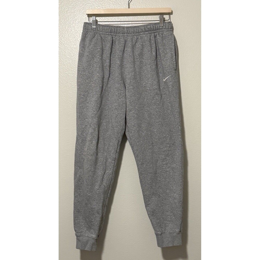 Nike Club Fleece Jogger Size Large Gray Active Athleisure Sports Comfort Lounge
